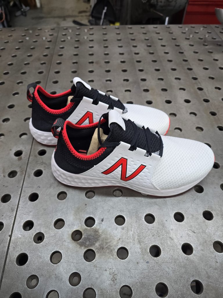 Men's New Balance Fresh Foam Cruz V1 Reissue Sneakers 11 2e Wide Free Shipping